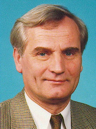 Dr. Baráth Etele