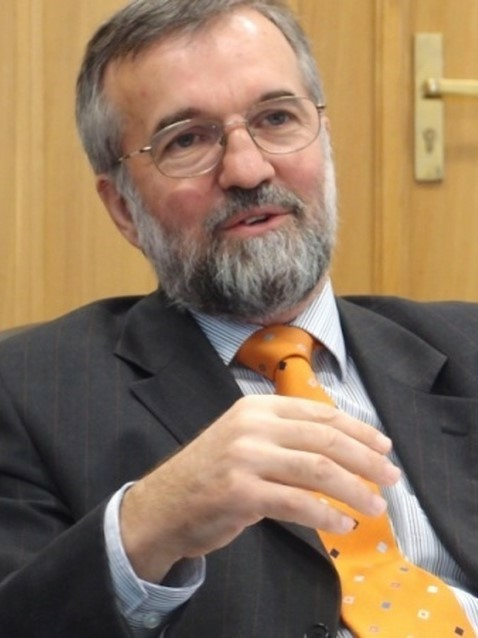 Dr. Szaló Péter